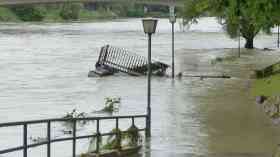Boston Barrier gets go ahead