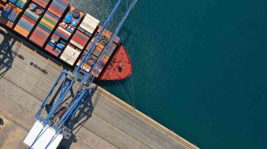 Shipping port